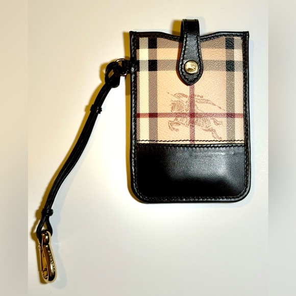 Burberry Black Haymarket Check Coated Canvas and Leather Brit Phone Case - Picture 1 of 6